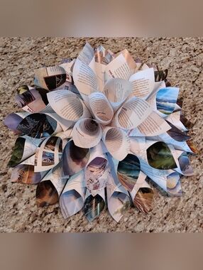 Paper Mum - Bob Ross Book Pages Mum Centerpiece/Wall Hanging